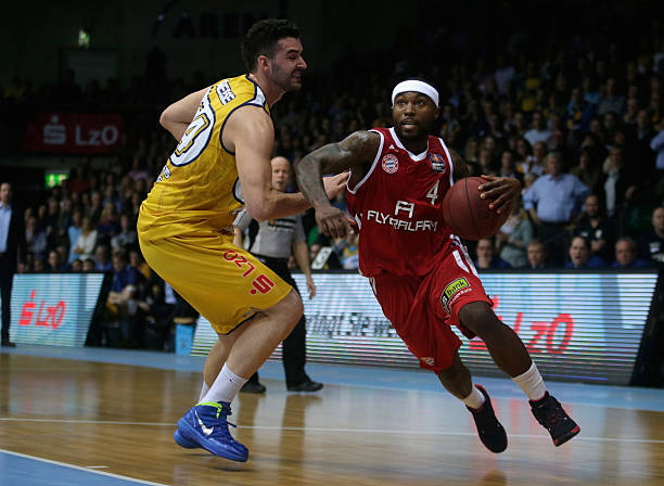 根据运动医 根据运动医