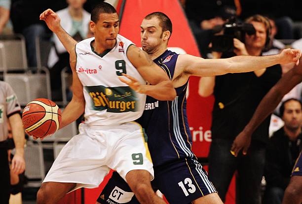 到了边路 到了边路